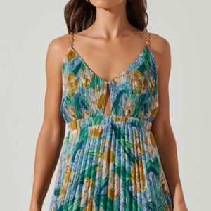 ASTR Loralee Dress - Green Floral